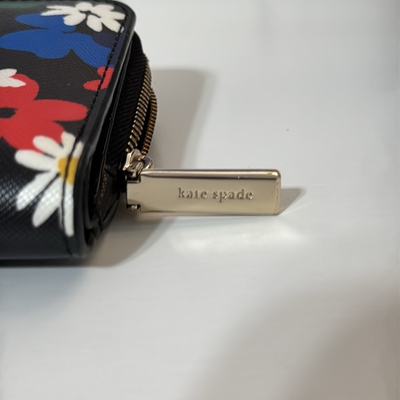 KATE SPADE Black floral Women's Wallet - Picture 8 of 9